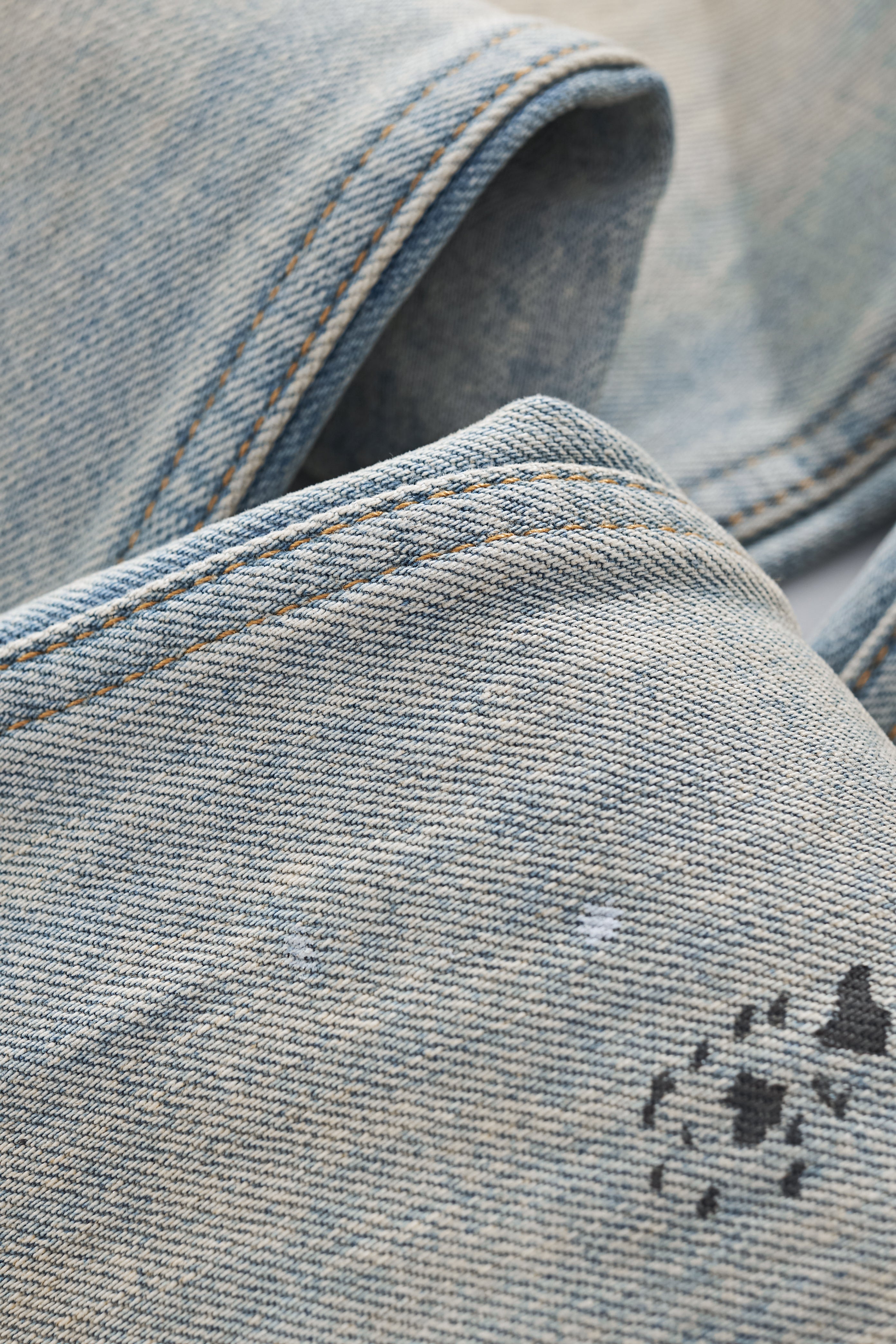 LÉVITER &amp; Fragment Washed Denim