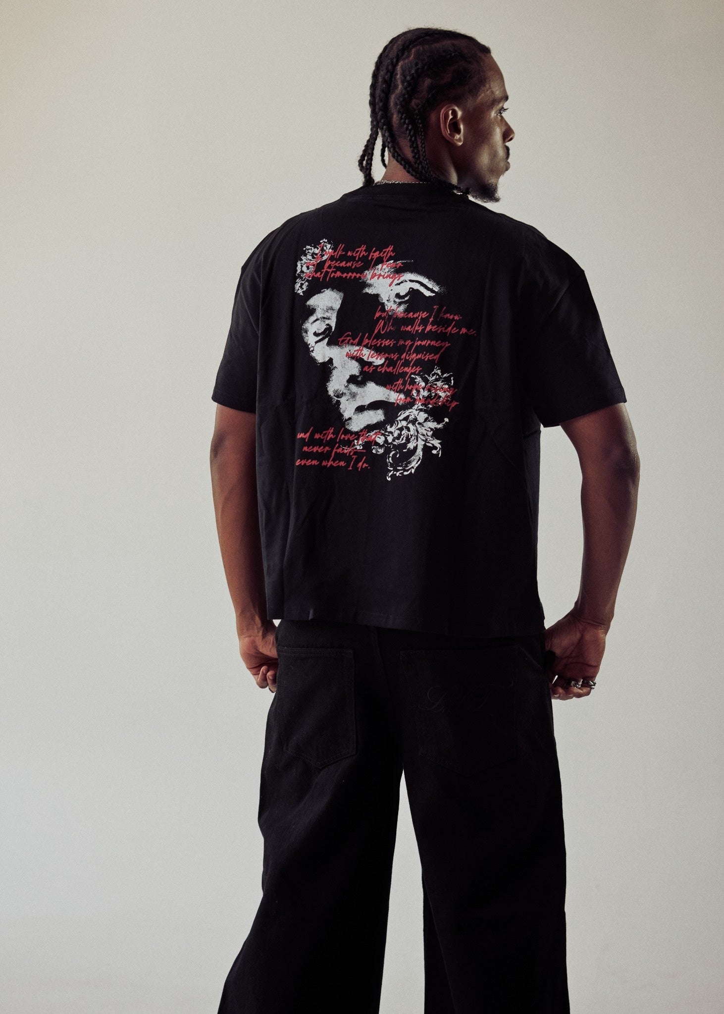 LÉVITER FAITH Tee