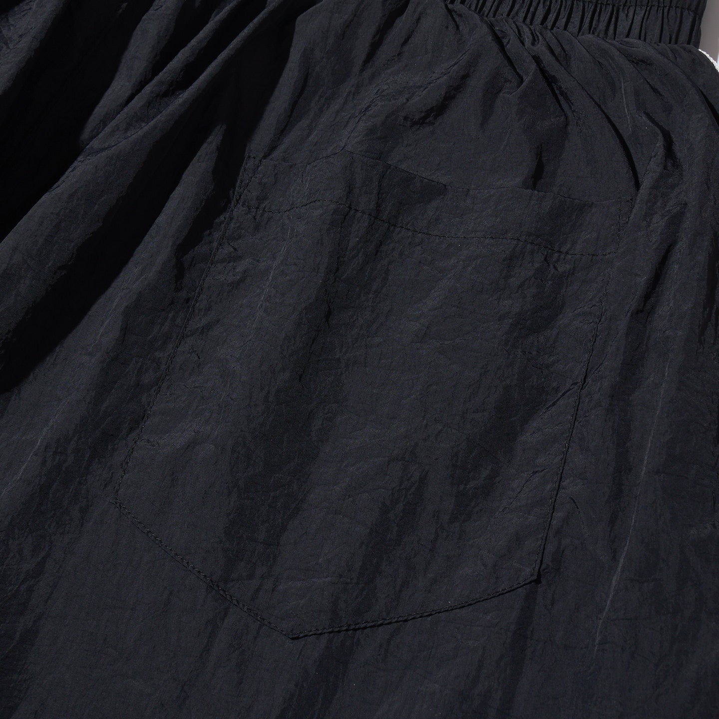 LÉVITER Nylon Track Pants