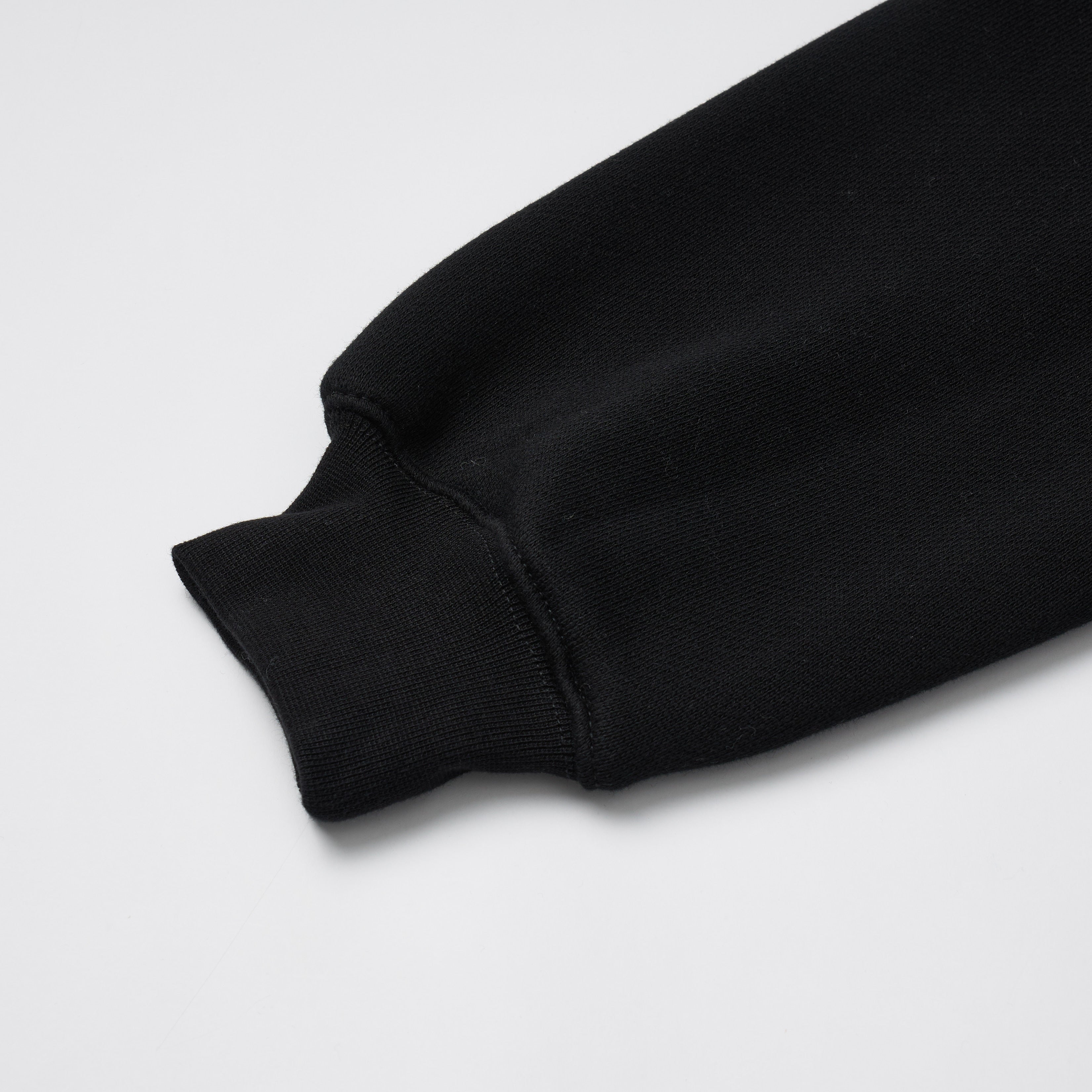 Léviter Essential Zip Hoodie - Black