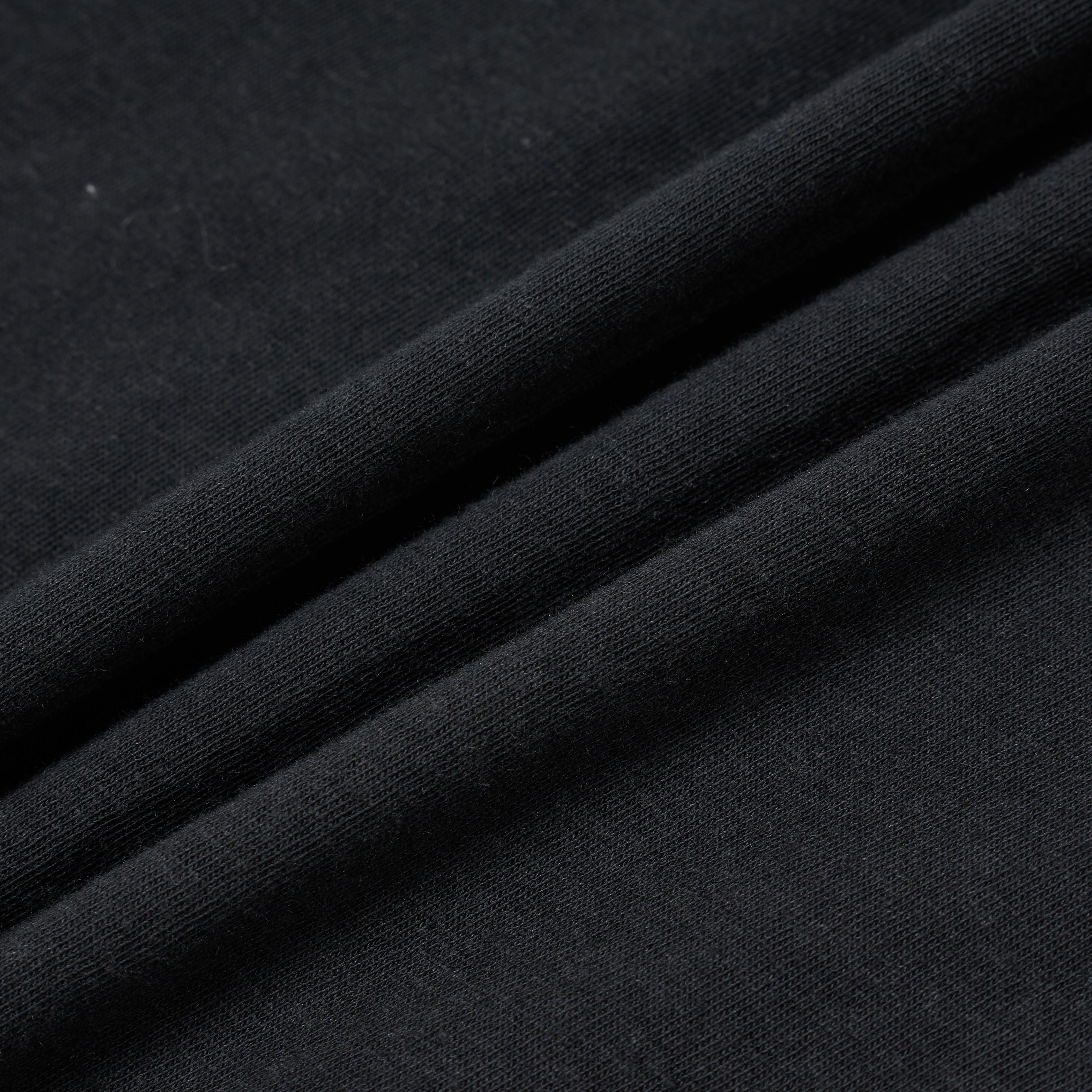 LÉVITER Vintage Collegiate Graphic Tee