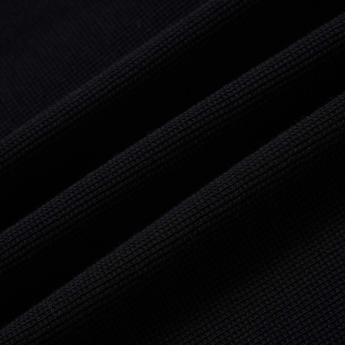 LÉVITER Vêtements Cropped Thermal — Washed Black