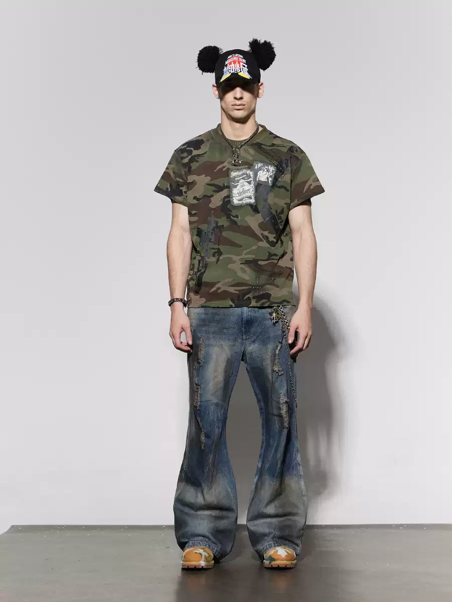 LÉVITER DND4DES Rhinestone Cross Marlboro Machine Gun Camo Tee